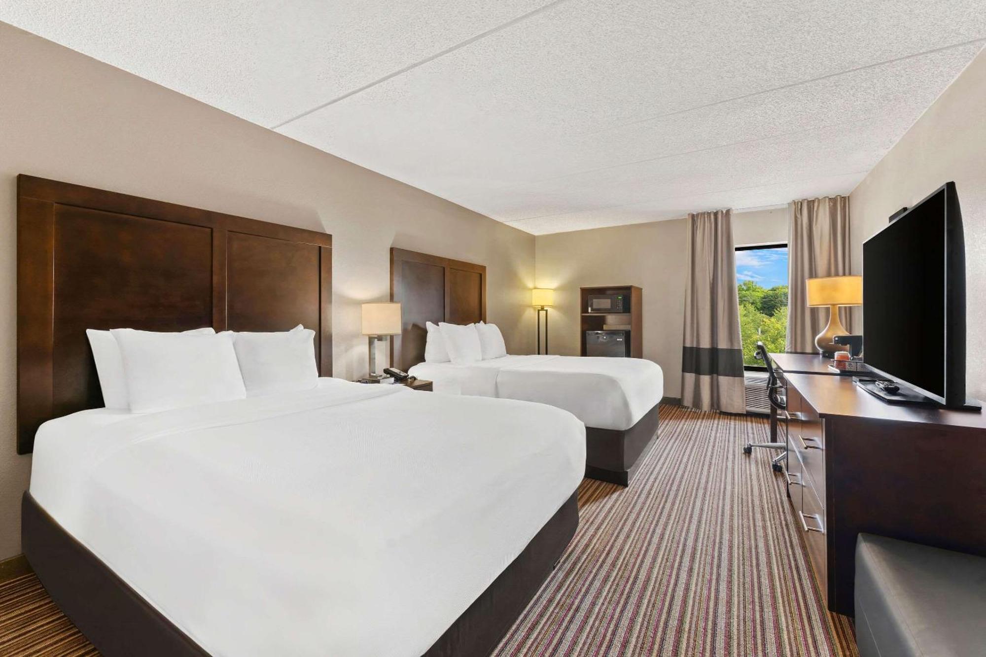 Comfort Inn Lehigh Valley West Fogelsville Экстерьер фото